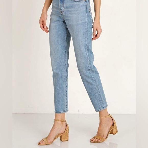Levi's Wedgie Icon Fit Cut Off Jeans Bright Side - Picture 2 of 14